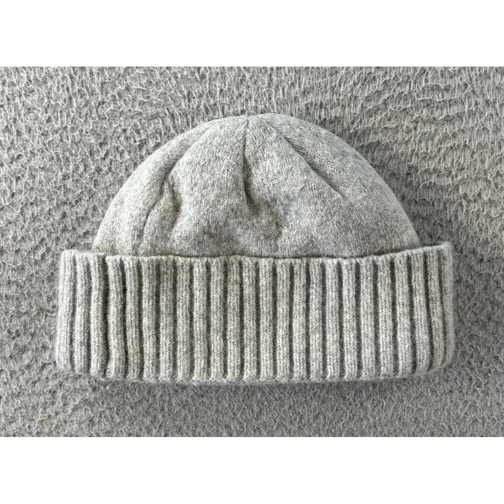 Patagonia‎ Brodeo Cuffed Beanie Cap Unisex P-6 Logo Grey Wool Blend